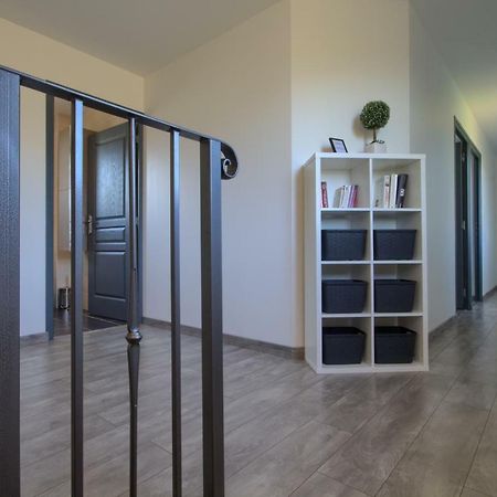 Montalieu Sejour 2 Maisons, Les Tulipes Ou Les Bambous Εξωτερικό φωτογραφία